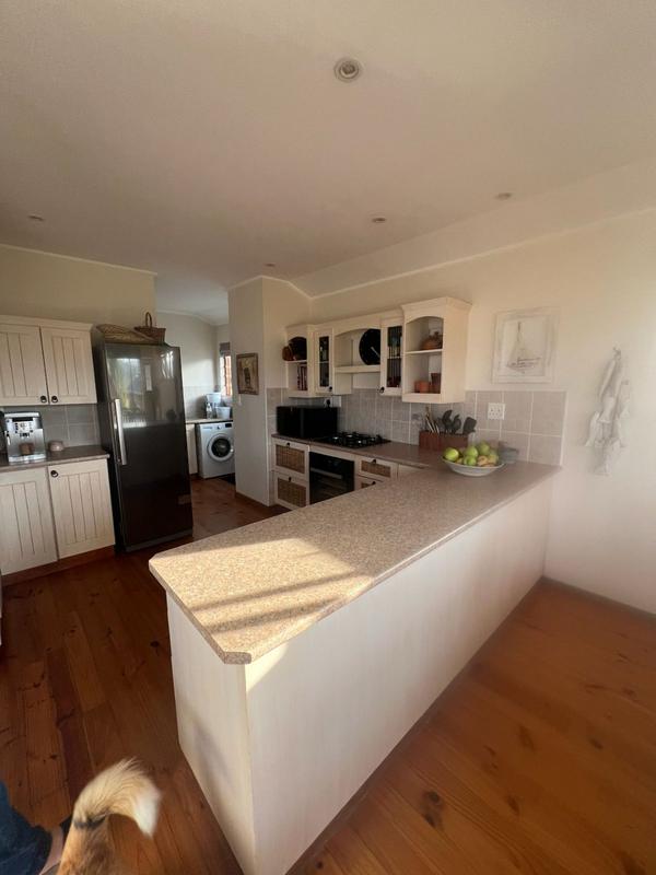 To Let 4 Bedroom Property for Rent in Sedgefield Central Western Cape